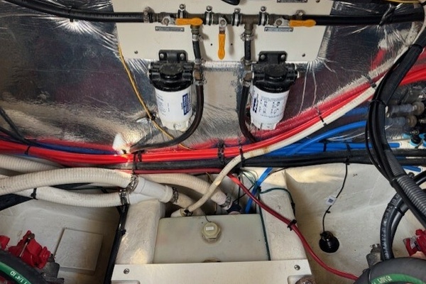 She Said Yes 37ft Larson Yacht For Sale
