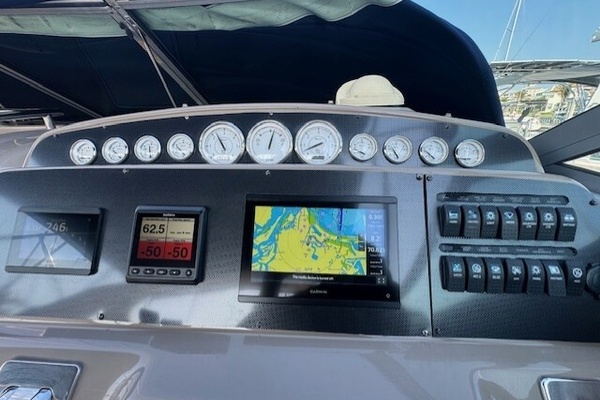 She Said Yes 37ft Larson Yacht For Sale