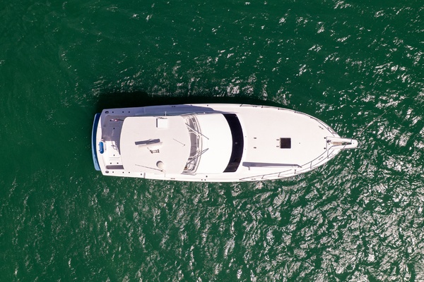 ONE LIFE 50ft Hatteras Yacht For Sale