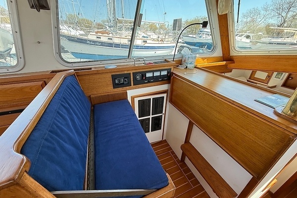 Shannon Custom Downeast 36 Yacht For Sale