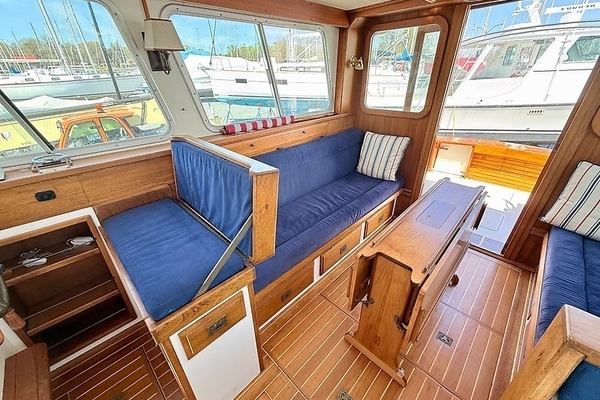 Shannon Custom Downeast 36 Yacht For Sale