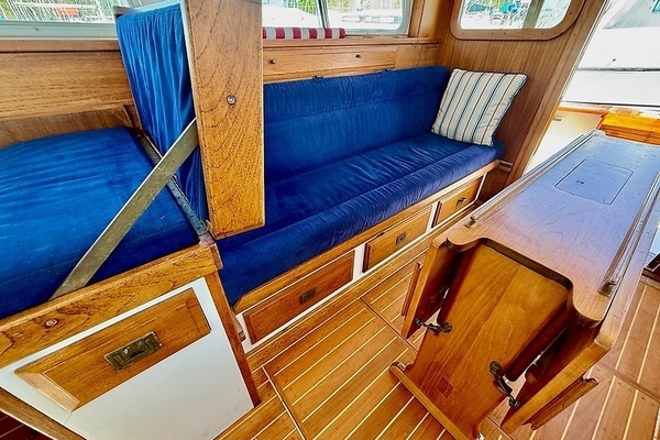 Shannon Custom Downeast 36 Yacht For Sale