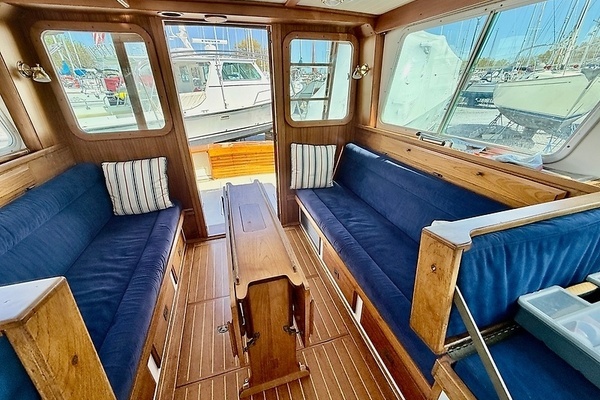 Photo of the 1993 Shannon Custom Downeast 36 "Avalon"
