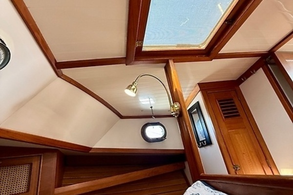 Shannon Custom Downeast 36 Yacht For Sale
