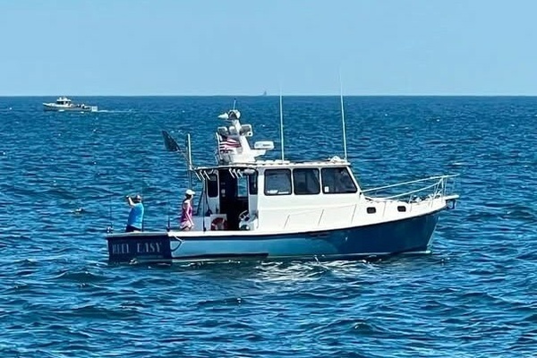 REEL EASY 35ft Eastern Yacht For Sale