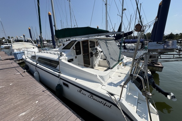 Photo of the 1997 Gemini 105M "Miss Beautiful"