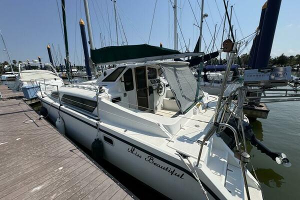 Miss Beautiful 34ft Gemini Yacht For Sale