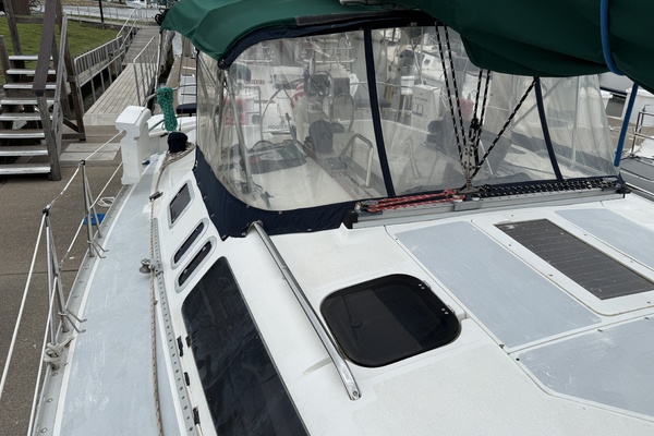 Grateful Too 40ft Hunter Yacht For Sale