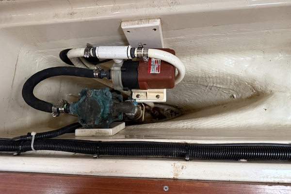 Grateful Too 40ft Hunter Yacht For Sale