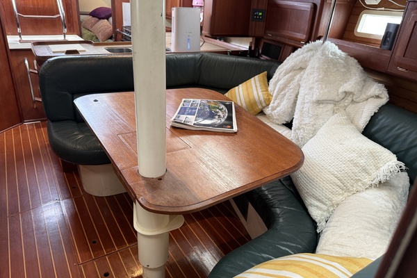 Grateful Too 40ft Hunter Yacht For Sale