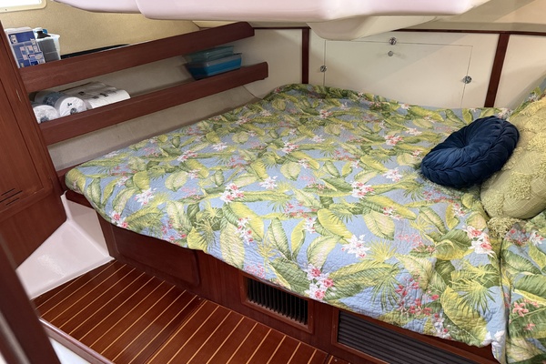 Grateful Too 40ft Hunter Yacht For Sale