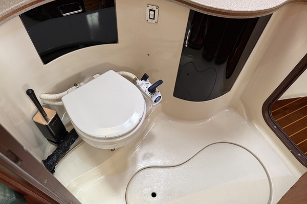 Grateful Too 40ft Hunter Yacht For Sale