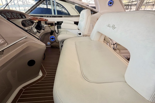 MY RAY 51ft Sea Ray Yacht For Sale