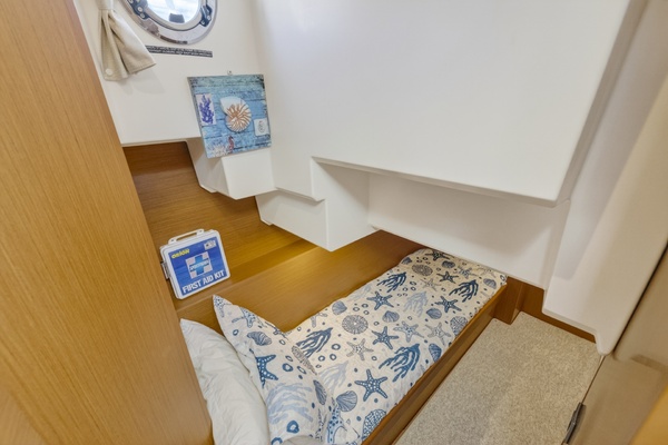 Encantada 41ft Beneteau Yacht For Sale