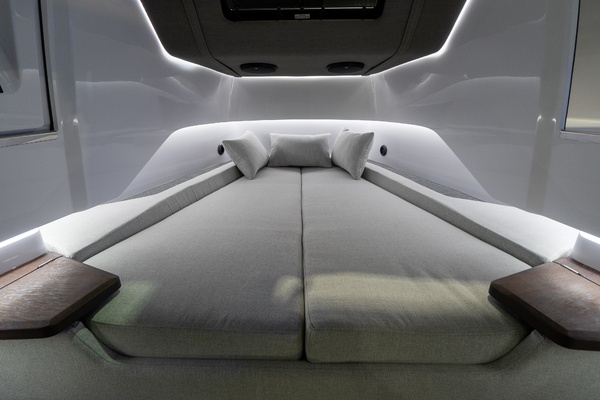 Stock 20 37ft Axopar Yacht For Sale