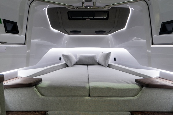 Stock 20 37ft Axopar Yacht For Sale