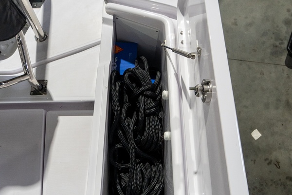 Stock 20 37ft Axopar Yacht For Sale