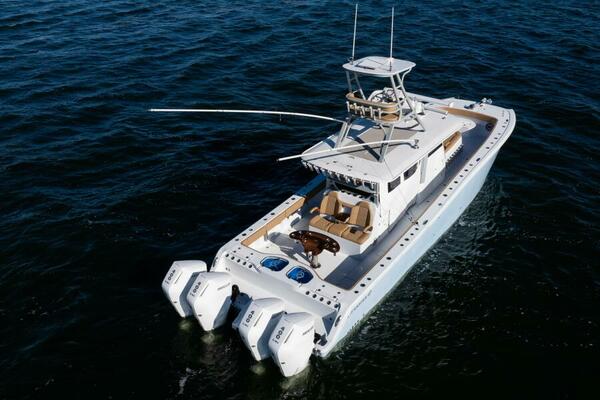 43ft Freeman Yacht For Sale