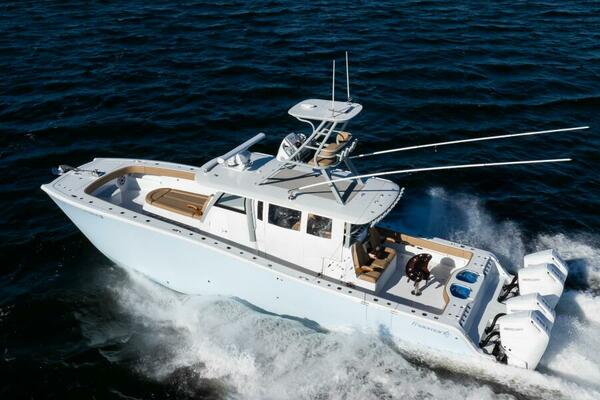 43ft Freeman Yacht For Sale