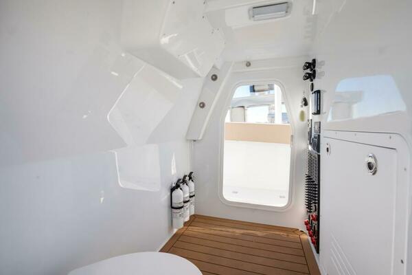 43ft Freeman Yacht For Sale