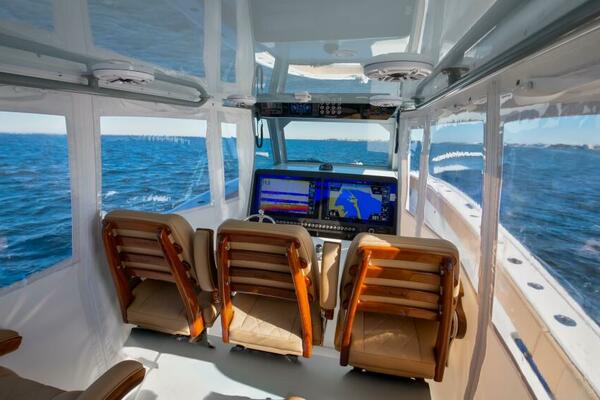 43ft Freeman Yacht For Sale