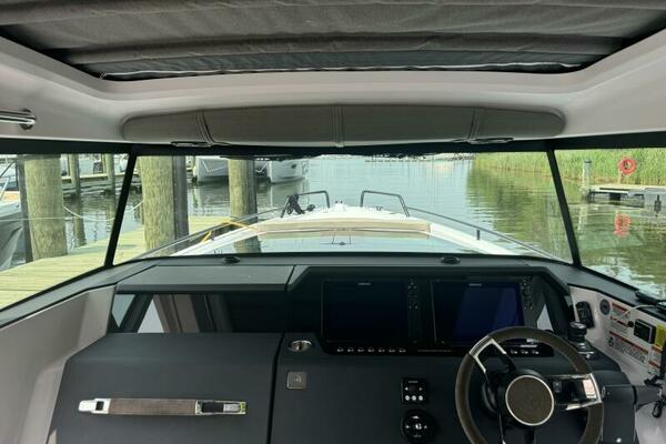 Stock 9 37ft Axopar Yacht For Sale