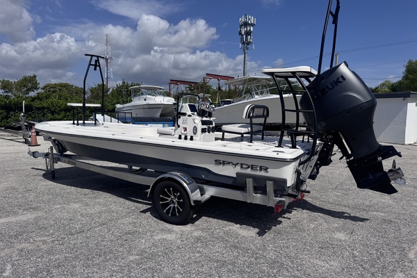 19ft Spyder Yacht For Sale