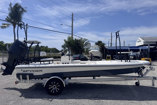 19ft Spyder Yacht For Sale