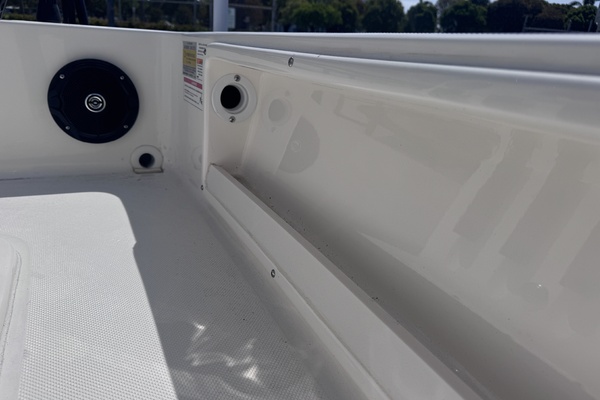 17ft Spyder Yacht For Sale