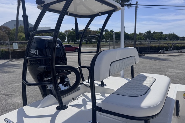 17ft Spyder Yacht For Sale