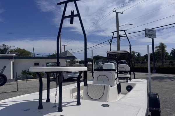 17ft Spyder Yacht For Sale