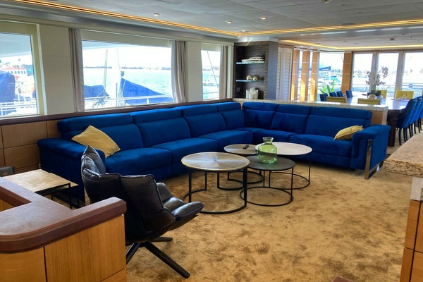 SHU U RITE 111ft Curvelle Yacht For Sale