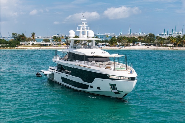Photo of the 2024 Azimut 36 Meter "TYCOON"