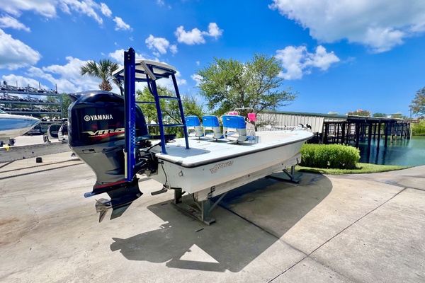 21ft Hewes Yacht For Sale