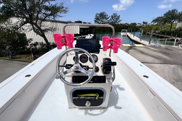 21ft Hewes Yacht For Sale