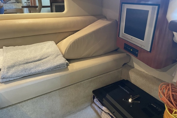 Irish Rover 36ft Sea Ray Yacht For Sale