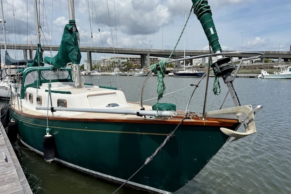 Photo of the 1975 Soverel 37 "SHENANDOAH"