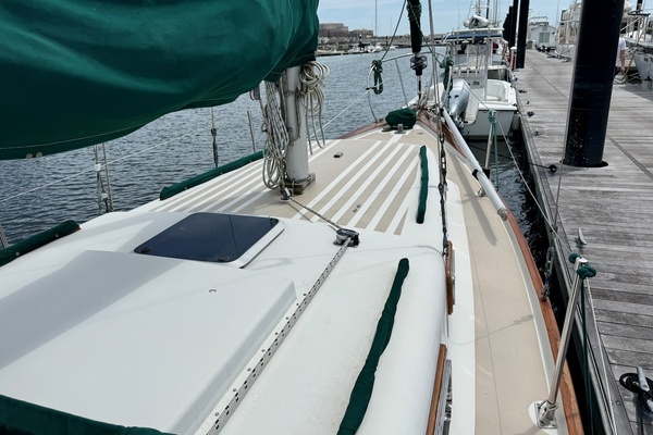 Photo of the 1975 Soverel 37 "SHENANDOAH"