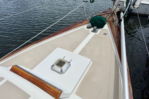 Photo of the 1975 Soverel 37 "SHENANDOAH"