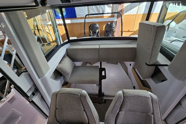 Axopar 29 Cross Cabin Stock 61 29ft Axopar Yacht For Sale