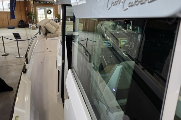 Axopar 29 Cross Cabin Stock 61 29ft Axopar Yacht For Sale