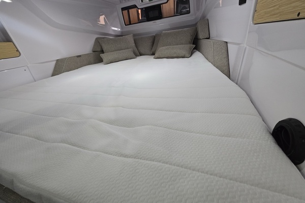 Axopar 29 Cross Cabin Stock 61 29ft Axopar Yacht For Sale