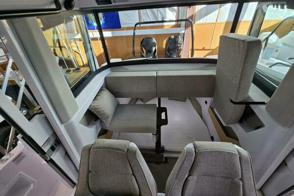 Axopar 29 Cross Cabin Stock 61 29ft Axopar Yacht For Sale