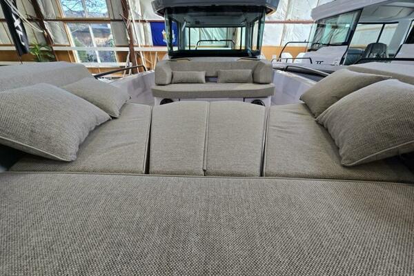 Axopar 29 Cross Cabin Stock 61 29ft Axopar Yacht For Sale