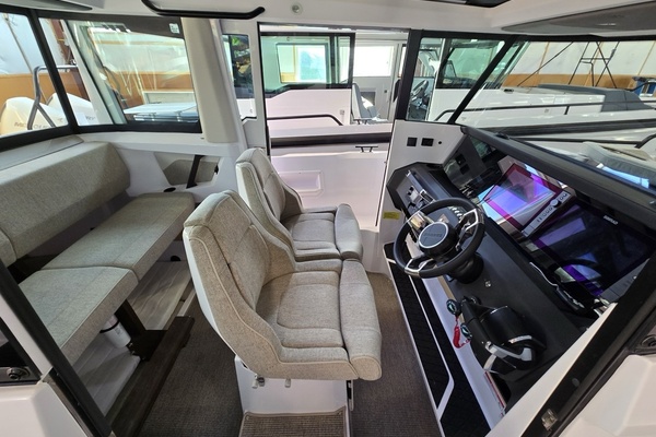 Axopar 29 Cross Cabin Stock 61 29ft Axopar Yacht For Sale