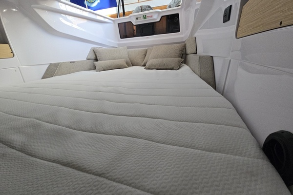 Axopar 29 Cross Cabin Stock 61 29ft Axopar Yacht For Sale