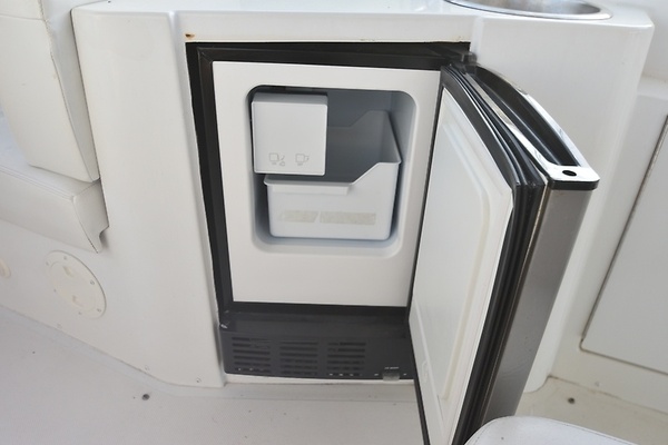 Devocean 44ft Carver Yacht For Sale