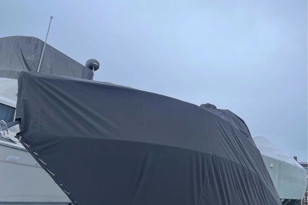 33ft Sea Ray Yacht For Sale