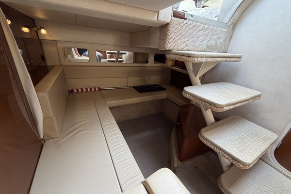 33ft Sea Ray Yacht For Sale