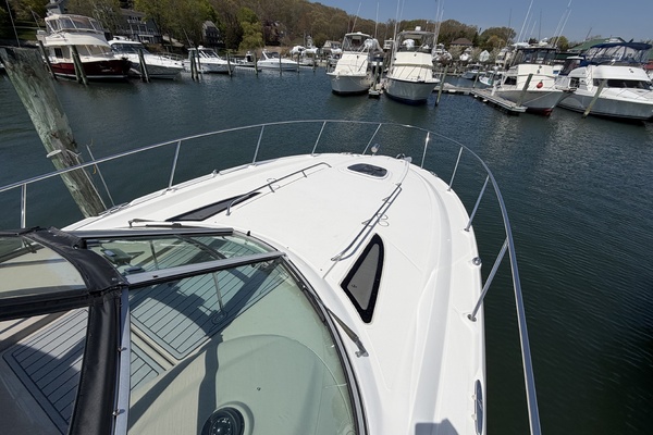 33ft Sea Ray Yacht For Sale